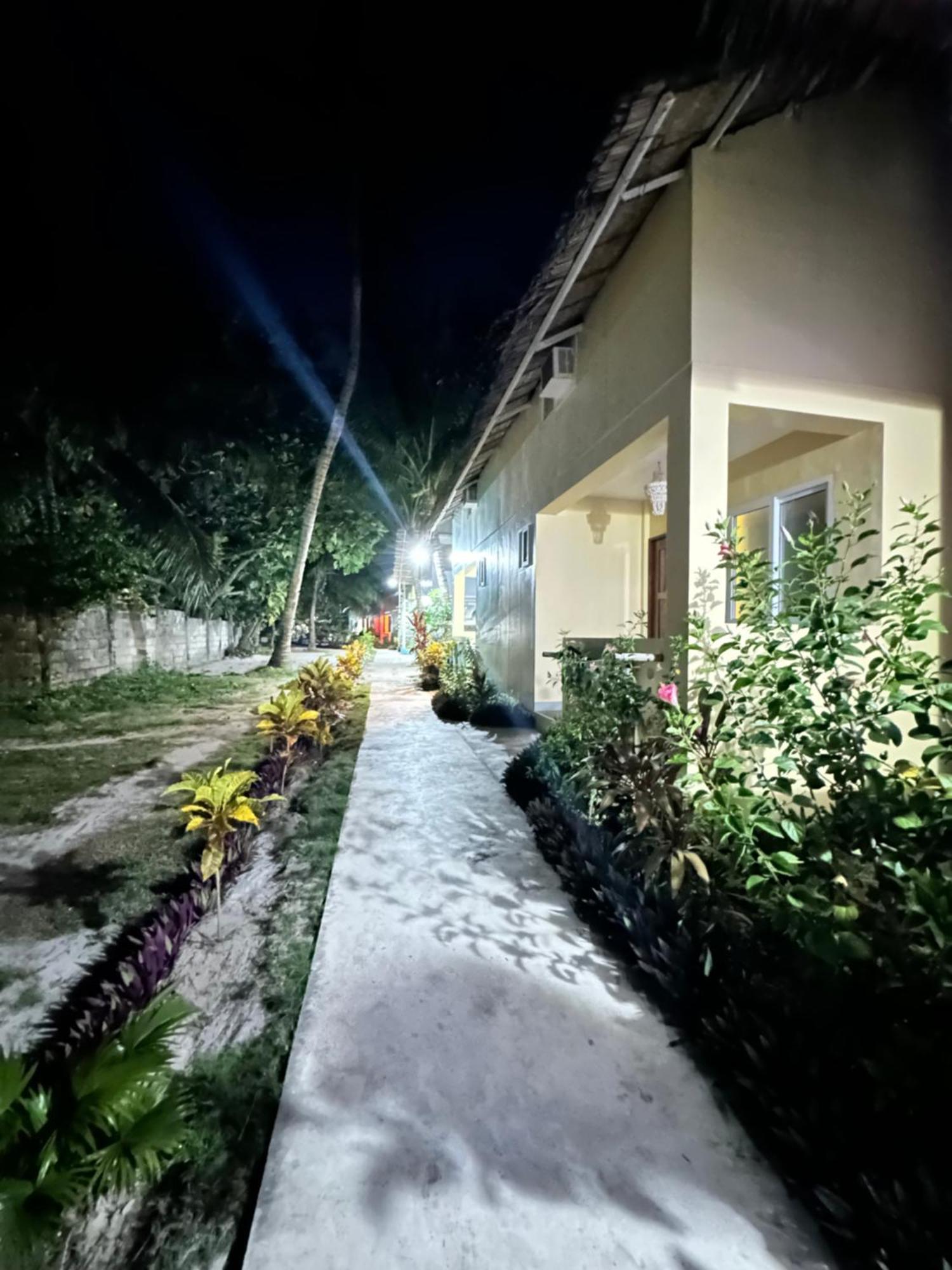 In Dai Aquasports And Beach Resort Santa Fe  Exterior photo